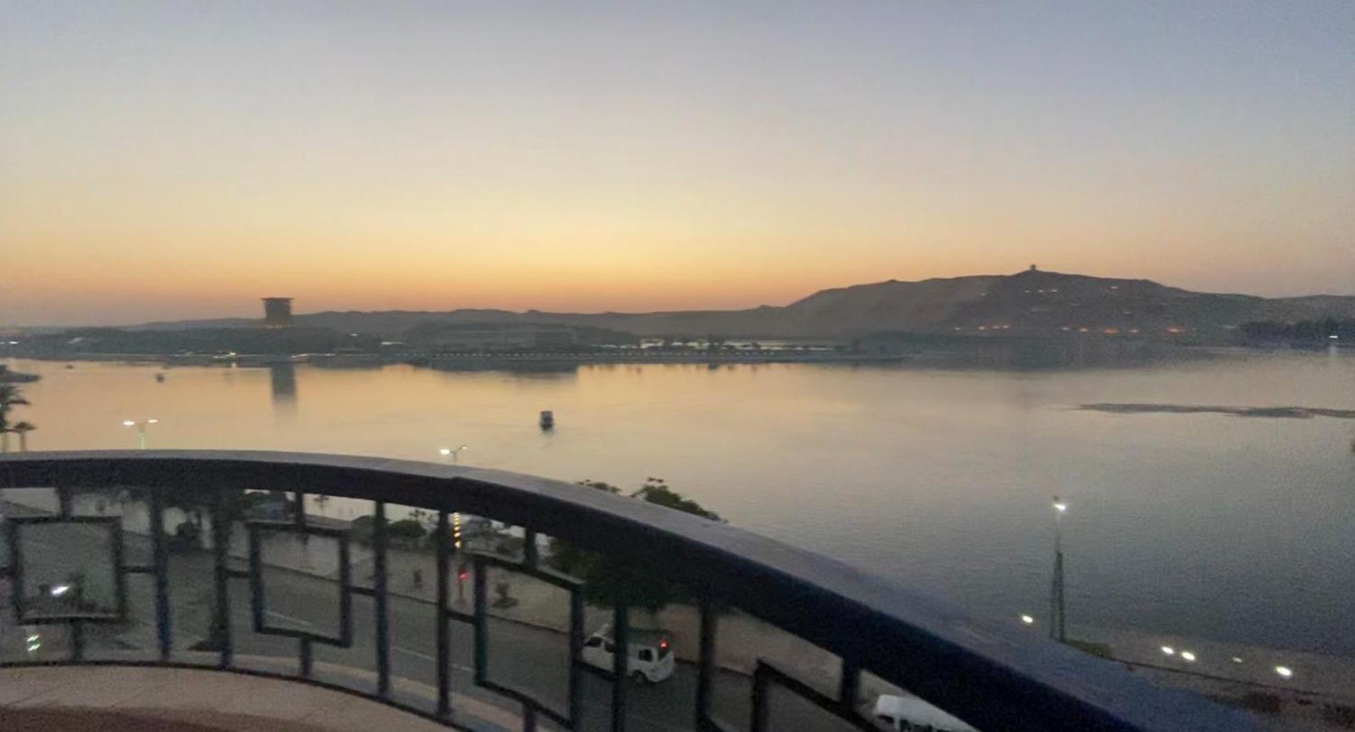 Aswan View 3 Bedrooms ภายนอก รูปภาพ